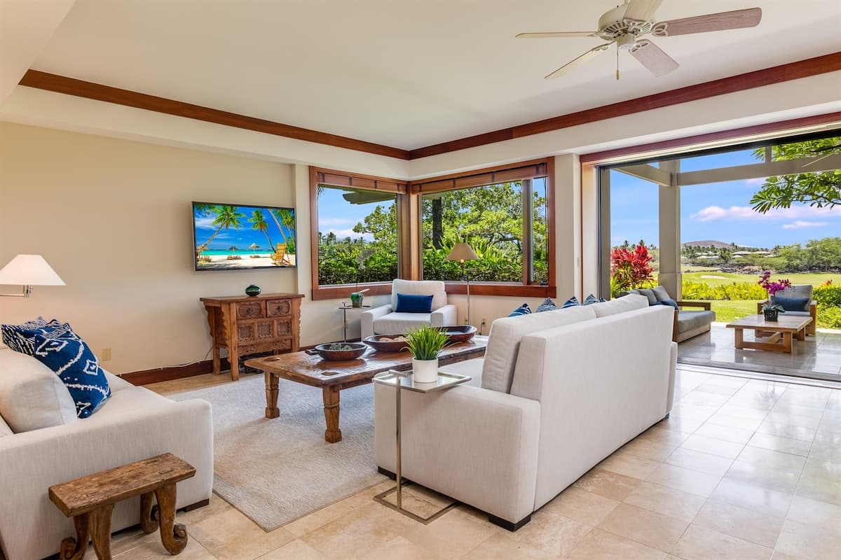 Villa in Kailua-Kona · ★5.0 · 2 bedrooms · 3 beds · 2 baths - Photo 4