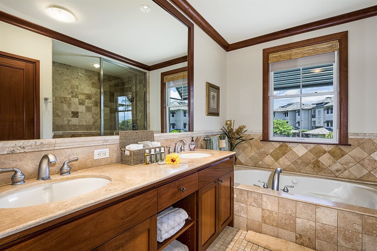 Home in Waikoloa Village · ★5.0 · 3 bedrooms · 4 beds · 3.5 baths - Photo 3