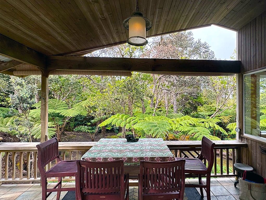 Home in Volcano · ★4.94 · 2 bedrooms · 2 beds · 2 baths - Photo 1