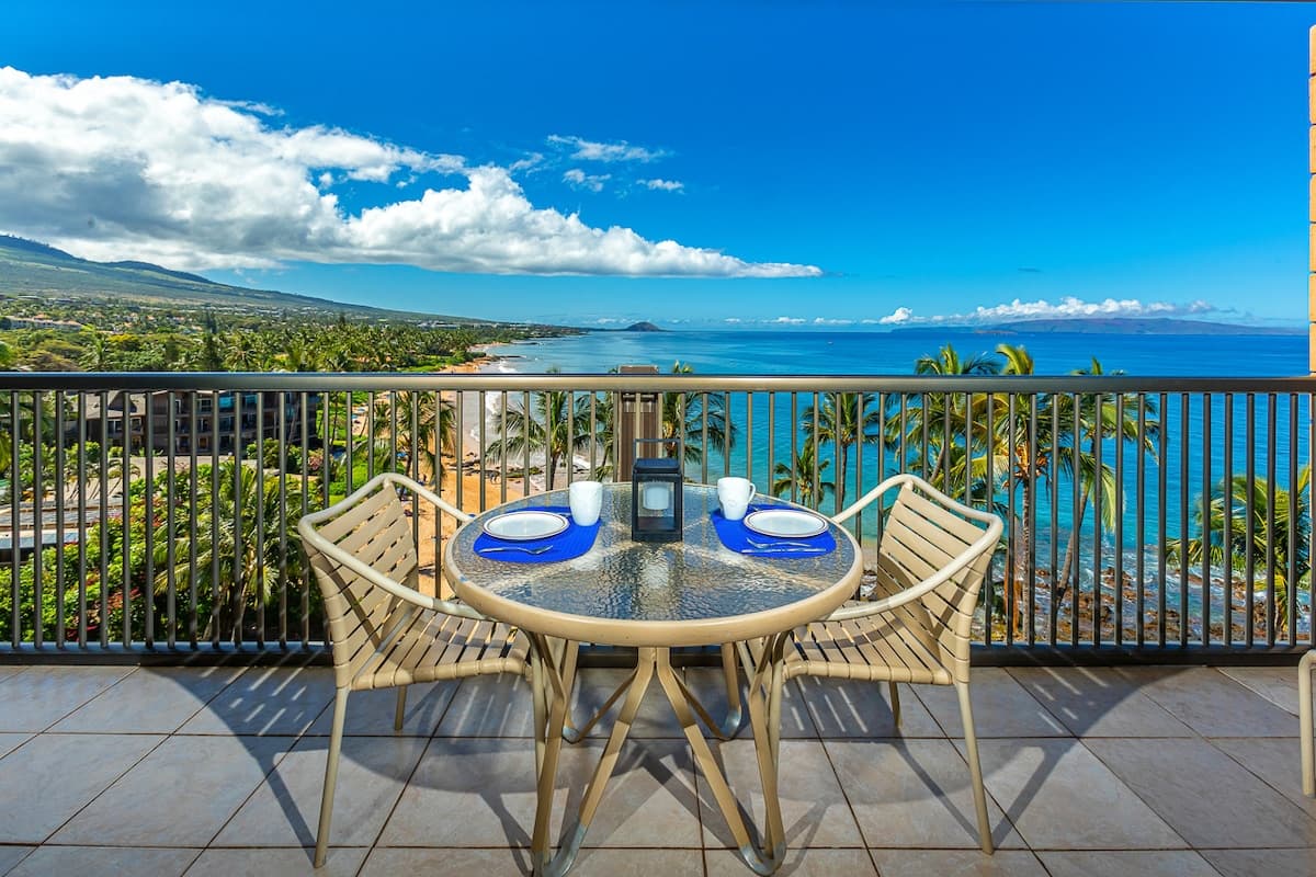 Condo in Kihei · ★4.62 · 2 bedrooms · 3 beds · 2 baths - Photo 1