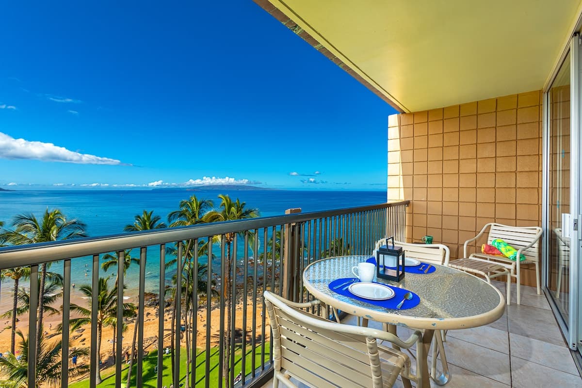 Condo in Kihei · ★4.62 · 2 bedrooms · 3 beds · 2 baths - Photo 5