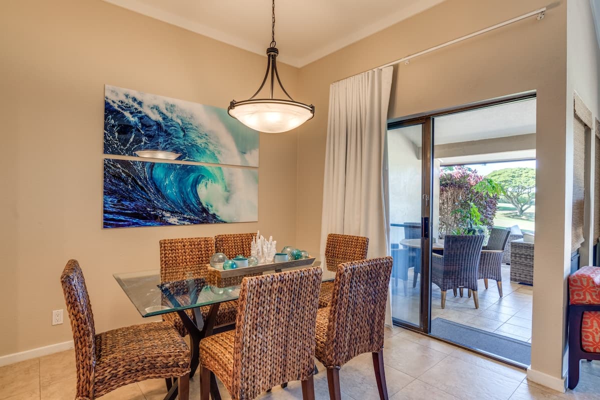 Condo in Lahaina · ★4.77 · 2 bedrooms · 3 beds · 2 shared baths - Photo 5