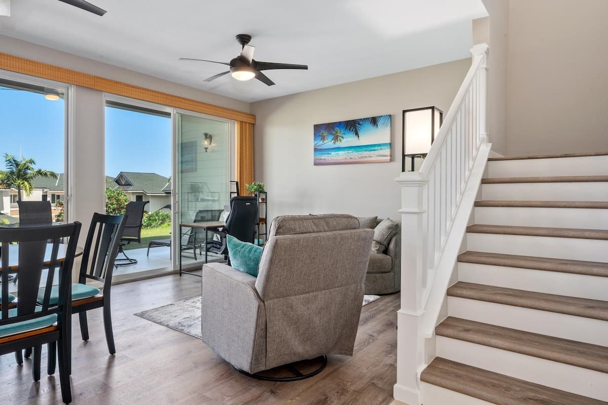 Townhouse in Kailua-Kona · ★4.97 · 3 bedrooms · 4 beds · 2.5 baths - Photo 4