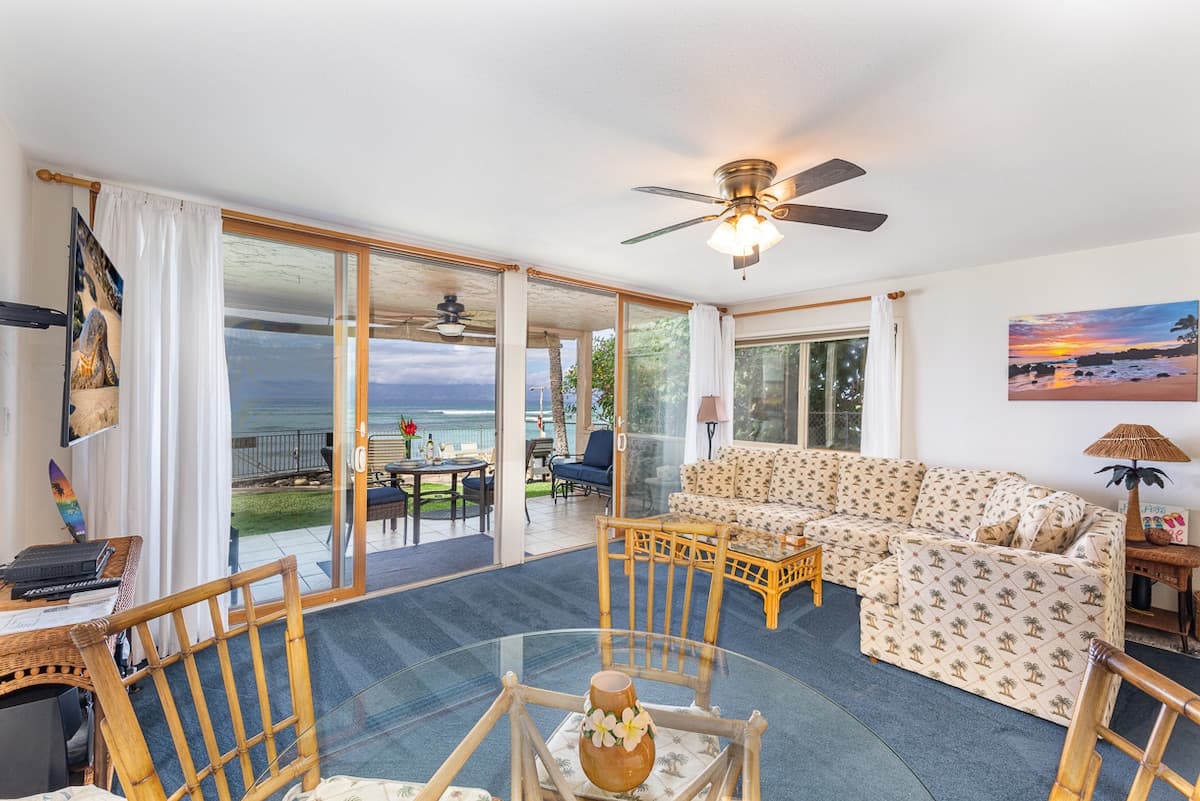 Condo in Lahaina · ★4.91 · 1 bedroom · 1 bed · 1 private bath - Photo 3