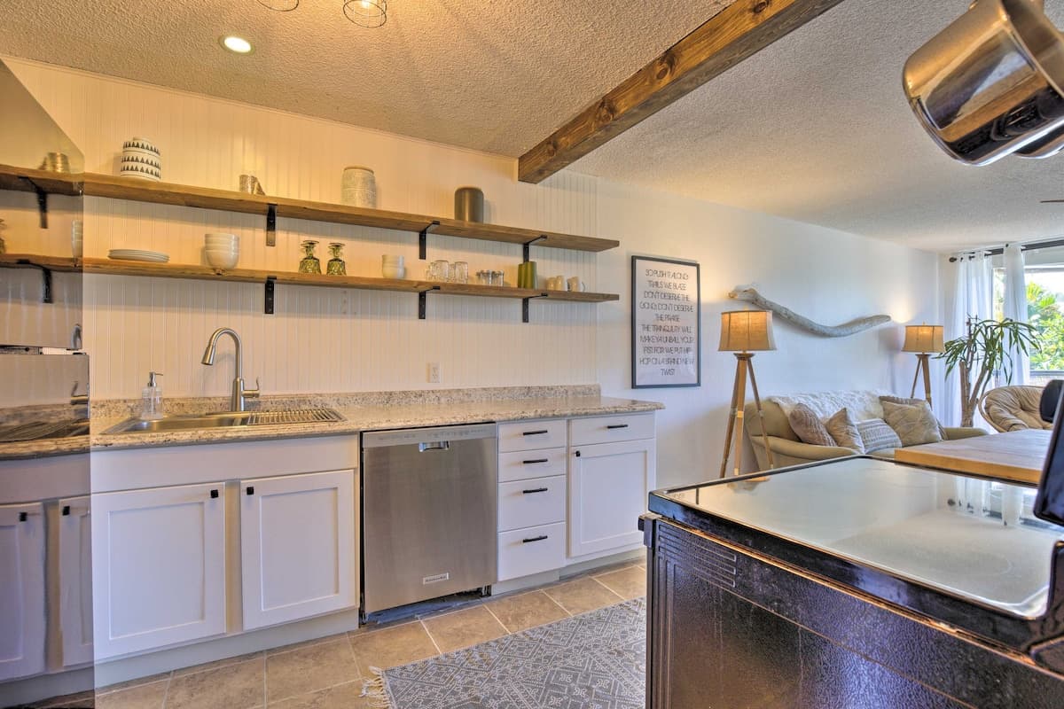 Condo in Kailua-Kona · ★4.72 · 1 bedroom · 1 bed · 1 bath - Photo 5