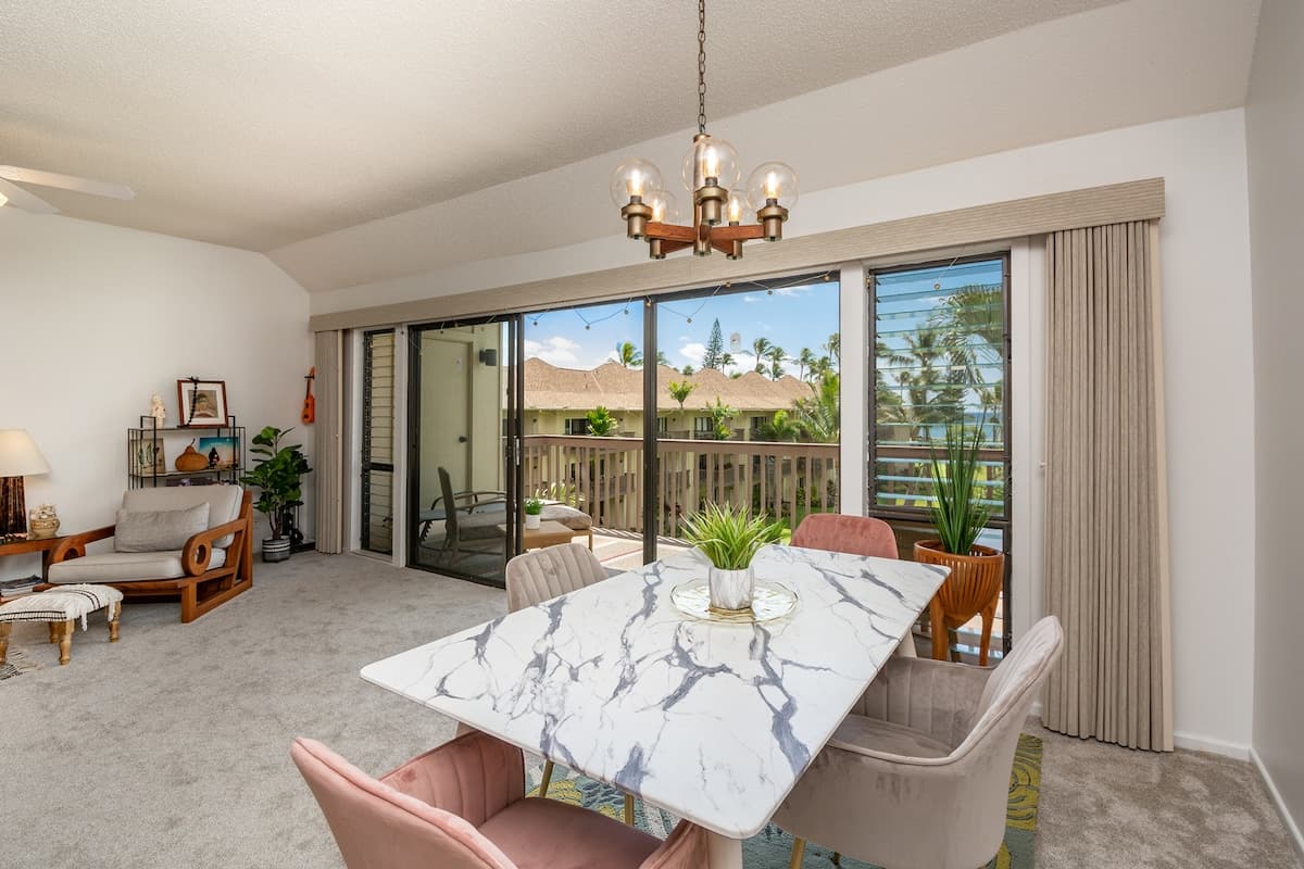 Walkable to town and Oceanfront with A/C - Photo 5