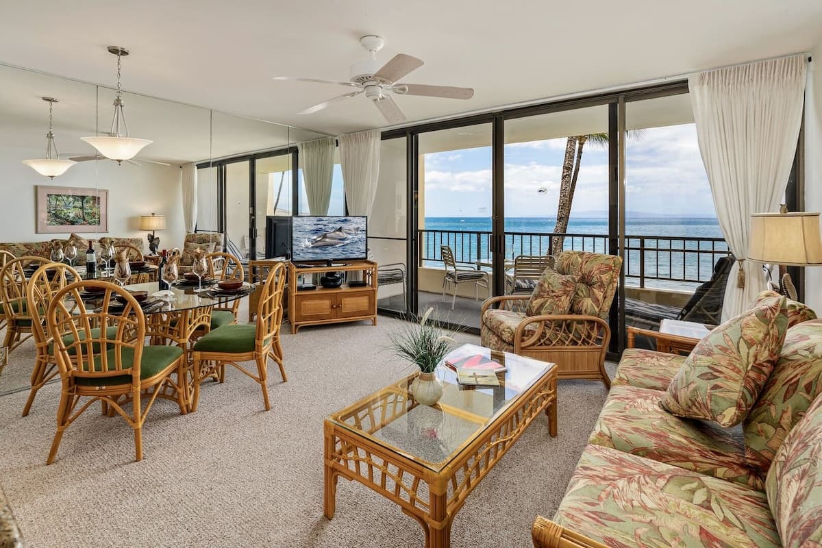 Condo in Kihei · ★4.78 · 1 bedroom · 2 beds · 1 bath - Photo 1