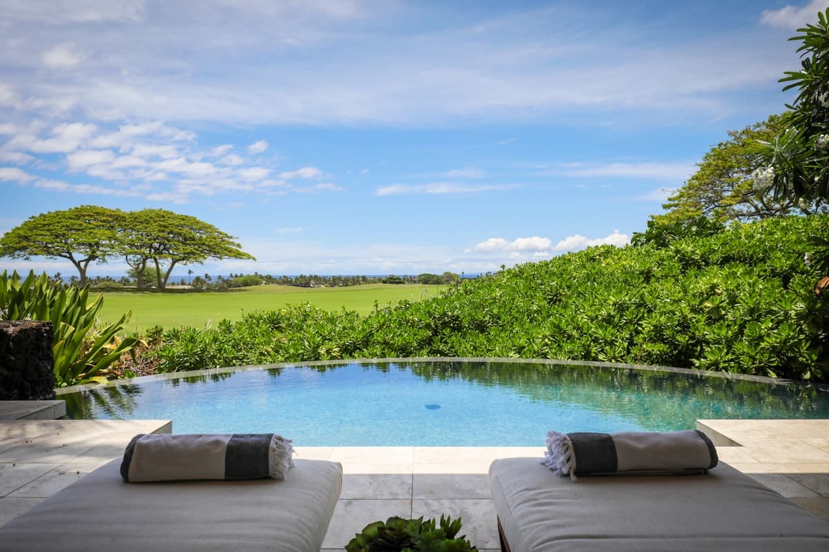 Home in Kailua-Kona · ★5.0 · 4 bedrooms · 4 beds · 4 baths - Photo 2