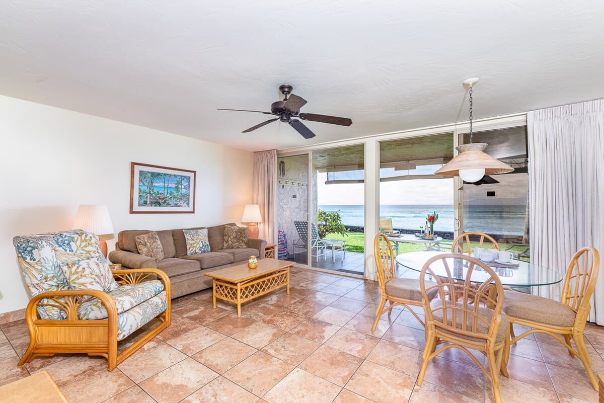 Condo in Lahaina · ★4.94 · 1 bedroom · 1 bed · 1 bath - Photo 2