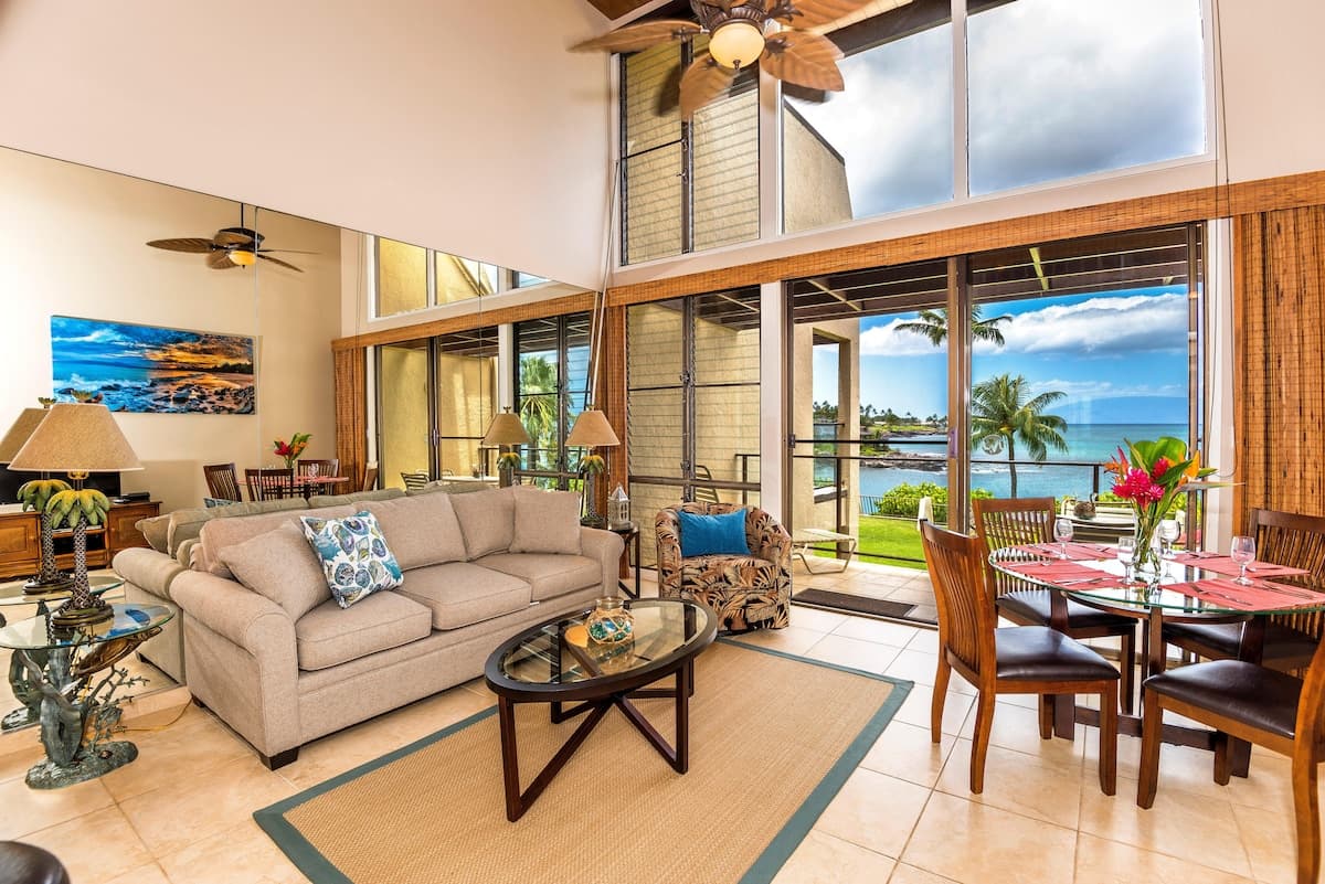 Condo in Lahaina · ★4.78 · 2 bedrooms · 4 beds · 2 baths - Photo 2