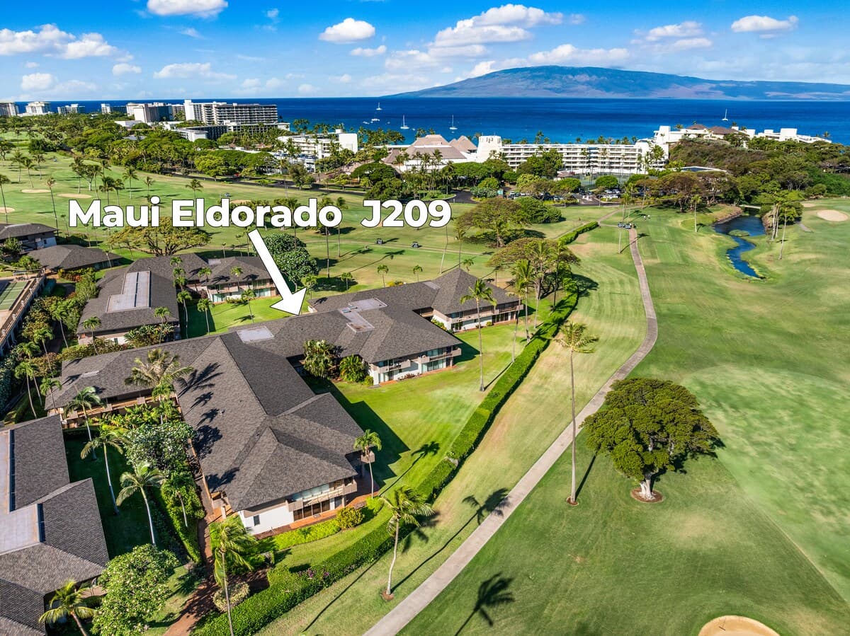 Condo in Lahaina · ★4.7 · 1 bedroom · 2 beds · 1 bath - Photo 5