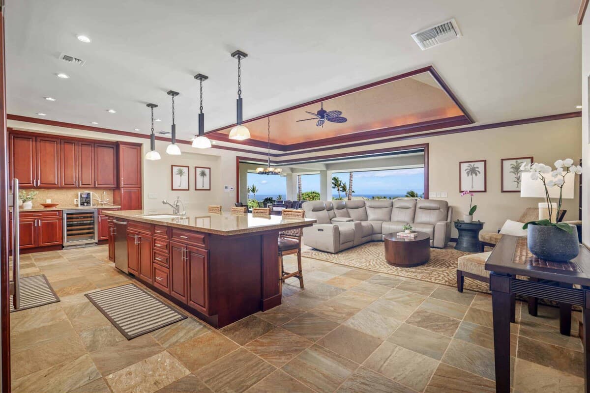 Home in Waimea · ★5.0 · 3 bedrooms · 4 beds · 3.5 baths - Photo 1