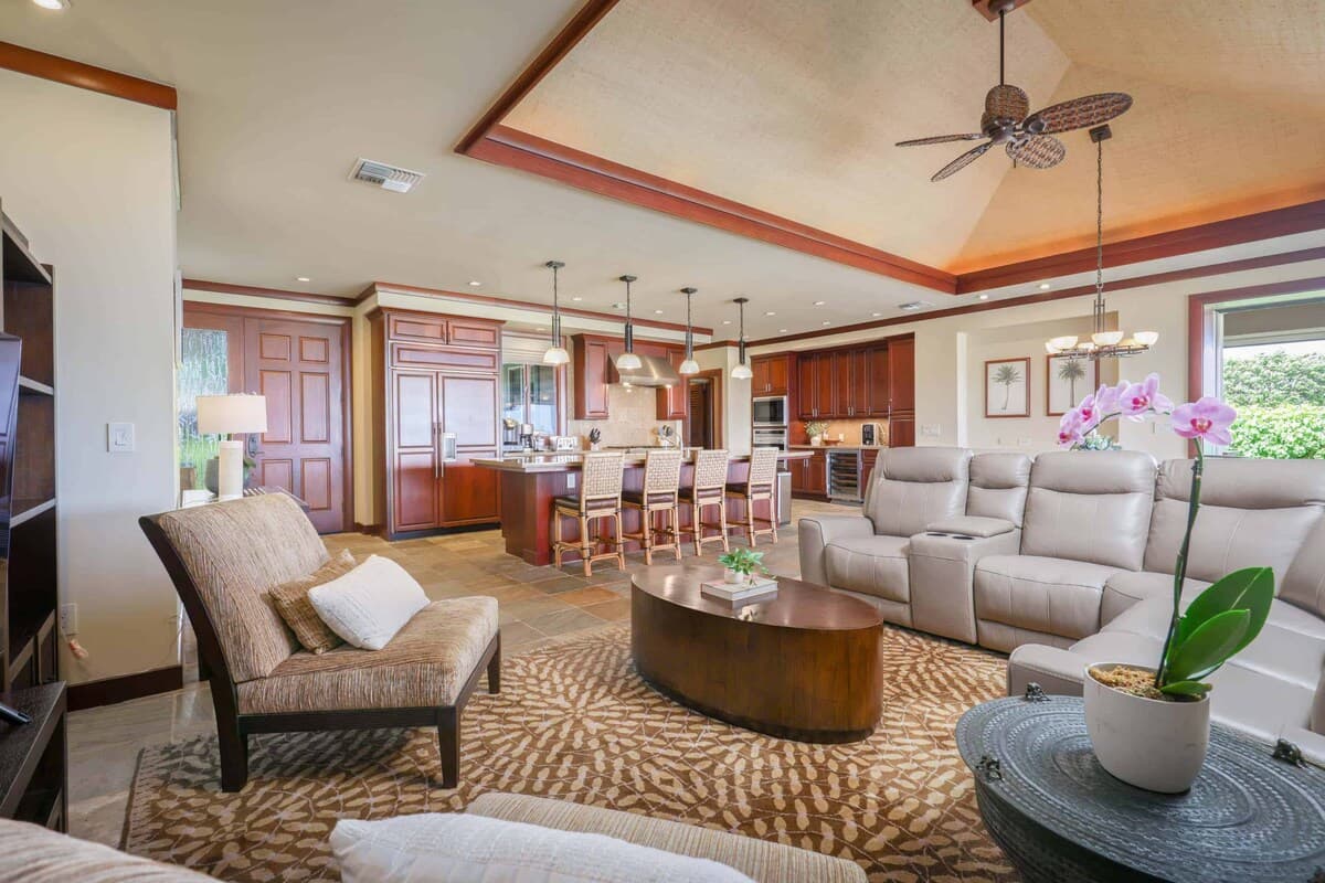 Home in Waimea · ★5.0 · 3 bedrooms · 4 beds · 3.5 baths - Photo 3