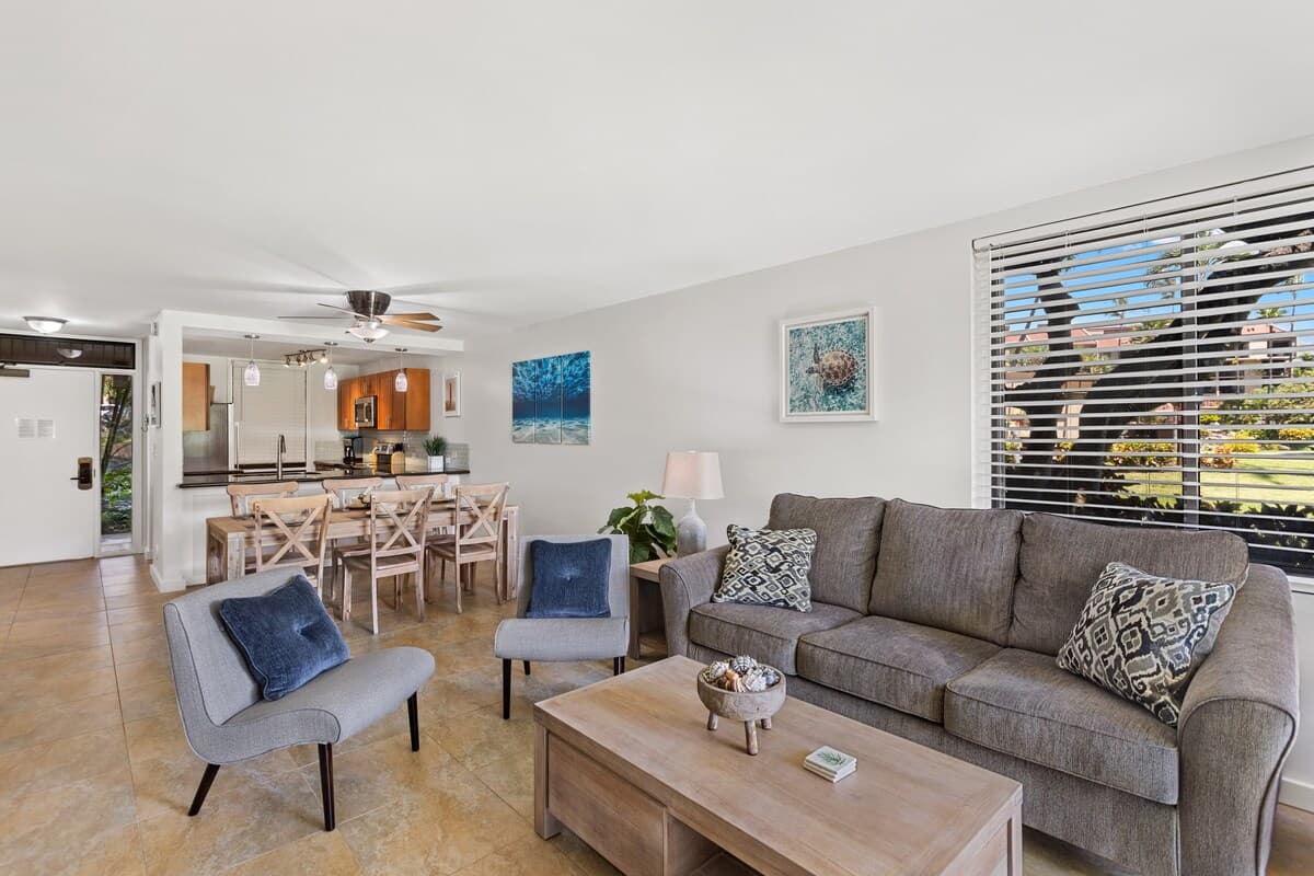 Condo in Kihei · ★4.45 · 2 bedrooms · 4 beds · 2 baths - Photo 4