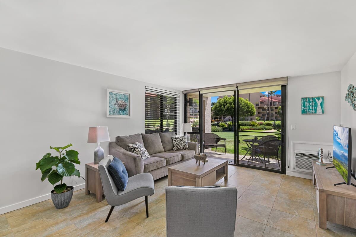 Condo in Kihei · ★4.45 · 2 bedrooms · 4 beds · 2 baths - Photo 5