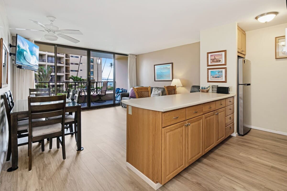 Condo in Kihei · ★4.62 · 1 bedroom · 2 beds · 1 bath - Photo 3