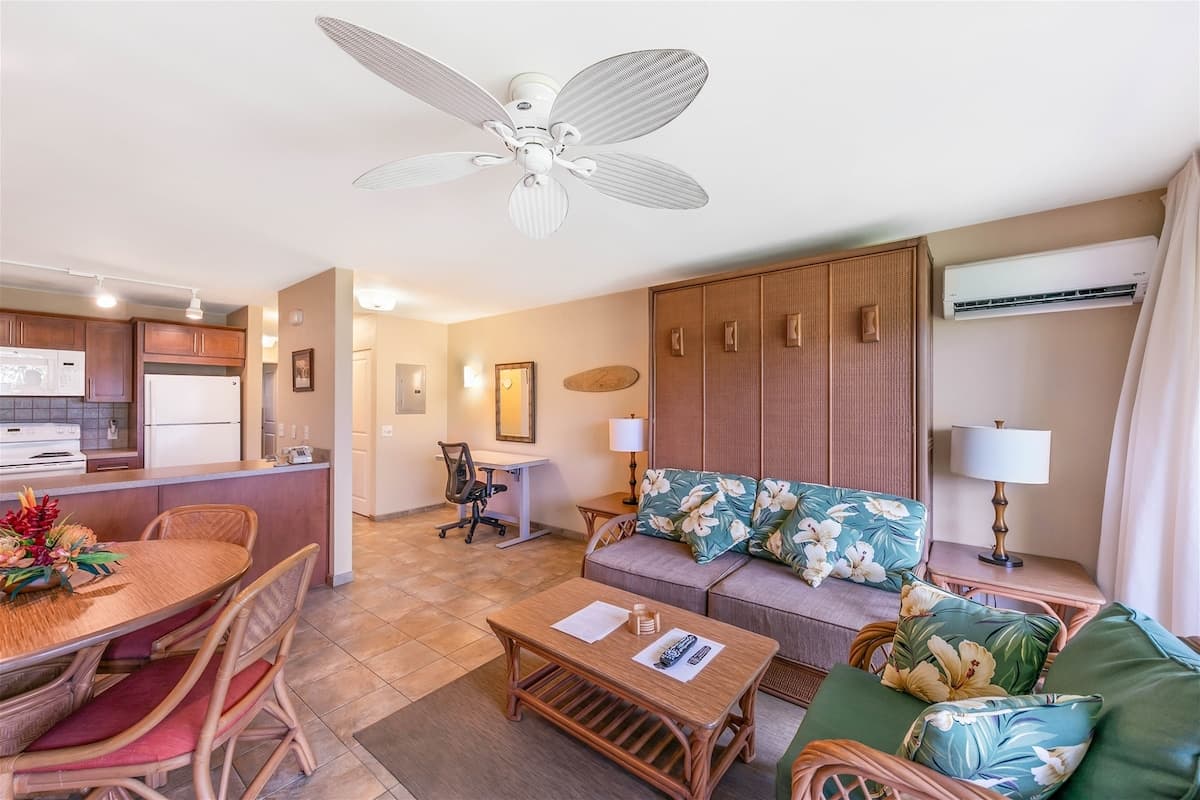 Condo in Kapaa · ★4.65 · 1 bedroom · 2 beds · 1 shared bath - Photo 1