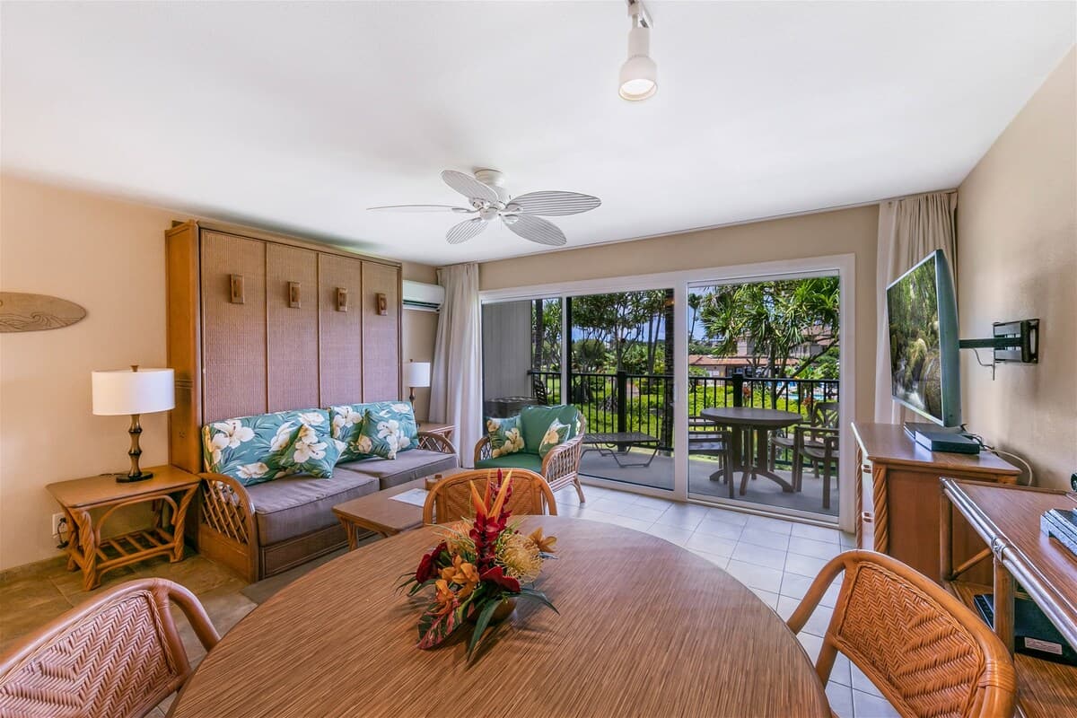 Condo in Kapaa · ★4.65 · 1 bedroom · 2 beds · 1 shared bath - Photo 3