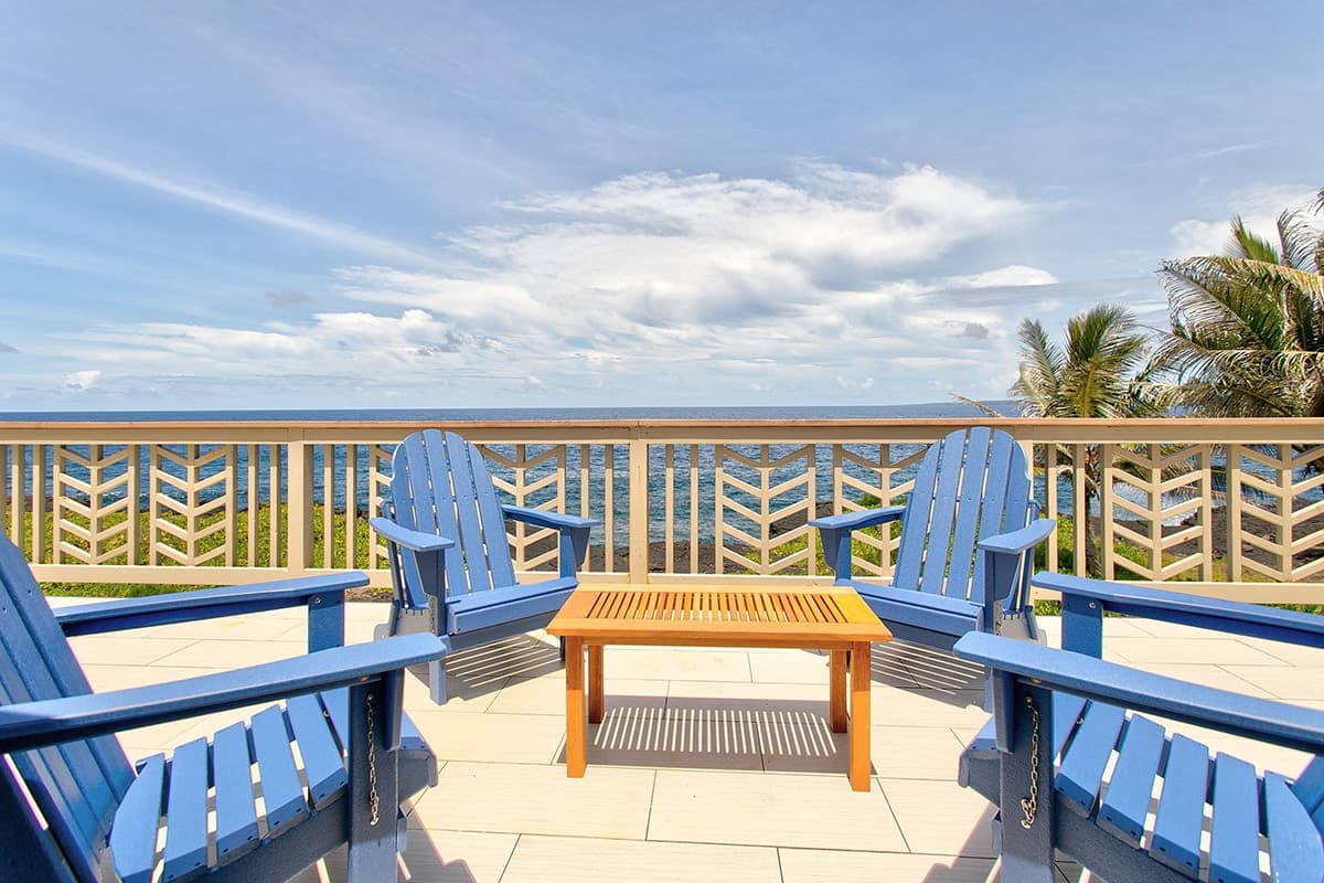 Home in Keaau · ★4.65 · 2 bedrooms · 3 beds · 2 baths - Photo 1