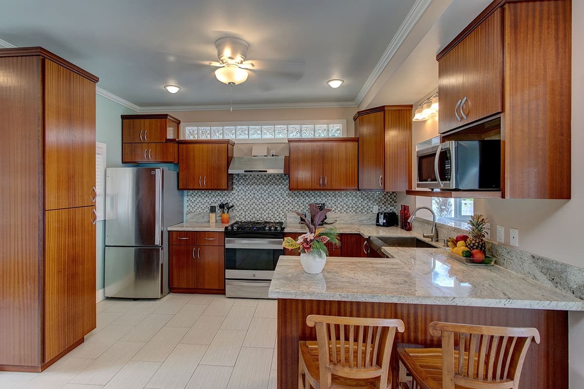 Home in Keaau · ★4.65 · 2 bedrooms · 3 beds · 2 baths - Photo 4