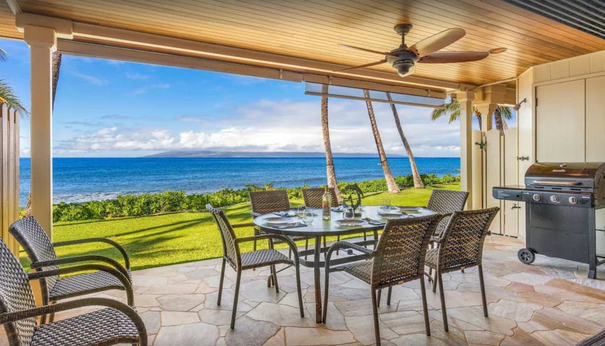 Townhouse in Lahaina · ★4.75 · 4 bedrooms · 5 beds · 2.5 baths - Photo 1