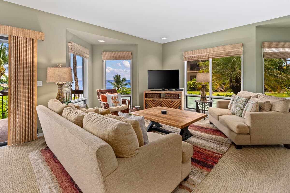 Condo in Kailua-Kona · ★4.83 · 2 bedrooms · 3 beds · 2 baths - Photo 5