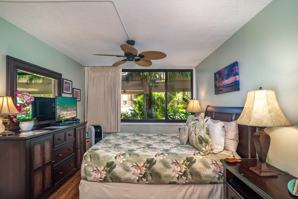 Condo in Kihei · ★4.67 · 1 bedroom · 2 beds · 2 shared baths - Photo 1