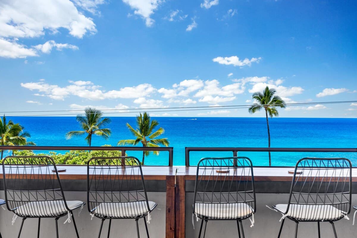 Condo in Kailua-Kona · ★4.91 · 2 bedrooms · 2 beds · 2 baths - Photo 5