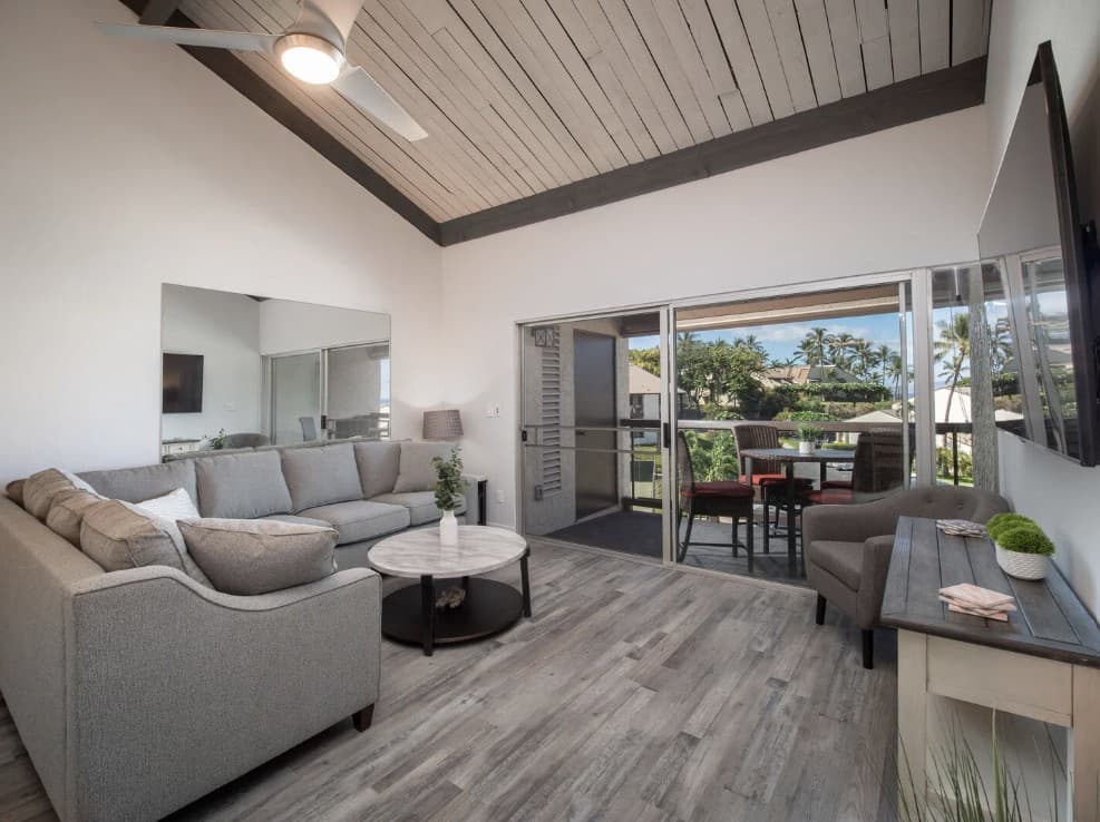 Condo in Kihei · ★4.97 · 2 bedrooms · 3 beds · 2 baths - Photo 2