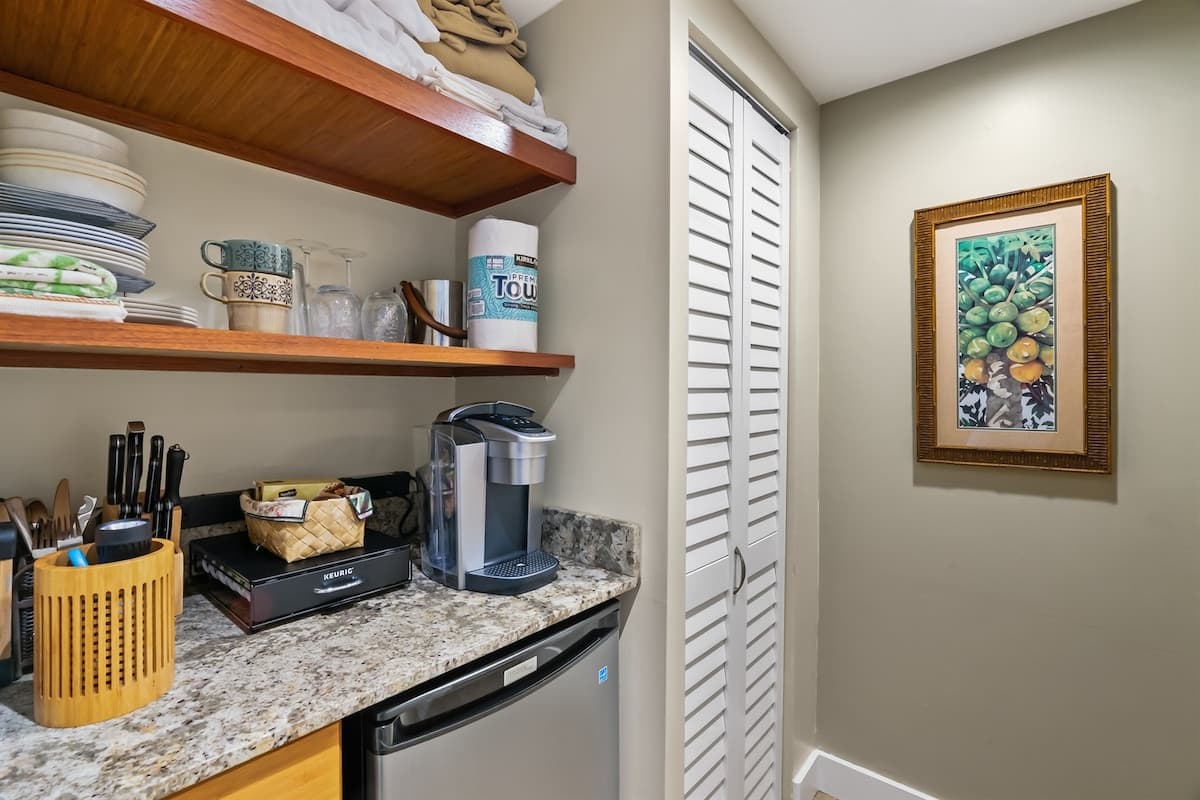 Condo in Princeville · ★4.87 · 1 bedroom · 2 beds · 1 private bath - Photo 3
