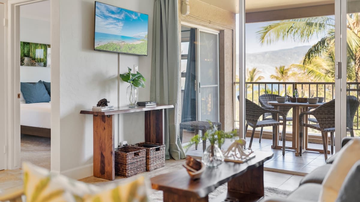 Condo in Kihei · ★4.42 · 2 bedrooms · 3 beds · 2 private baths - Photo 3