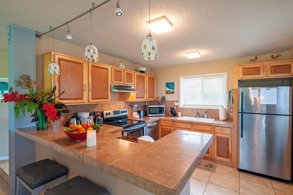 Condo in Princeville · ★4.87 · 2 bedrooms · 3 beds · 2 private baths - Photo 2