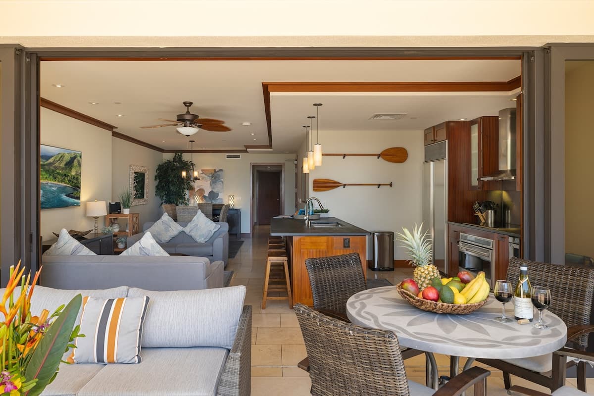 Villa in Kapolei · ★4.95 · 2 bedrooms · 4 beds · 2 private baths - Photo 2