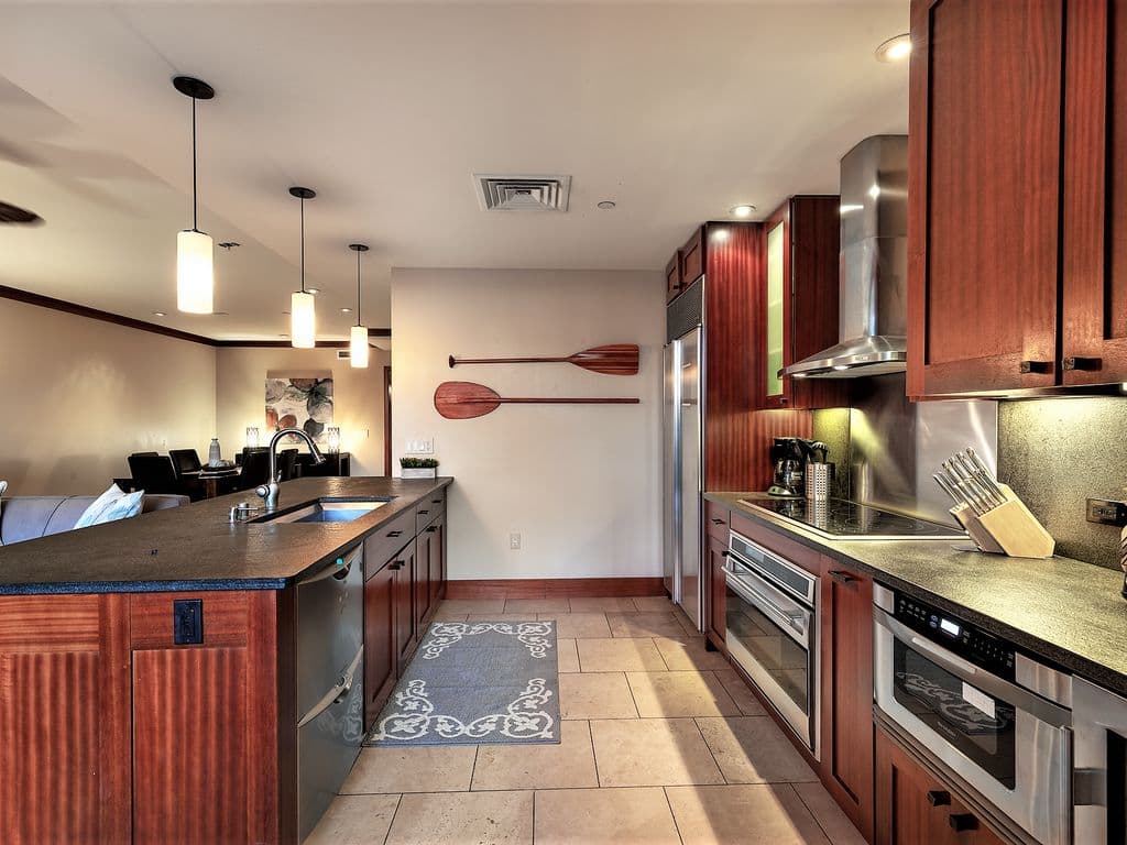 Villa in Kapolei · ★4.95 · 2 bedrooms · 4 beds · 2 private baths - Photo 4