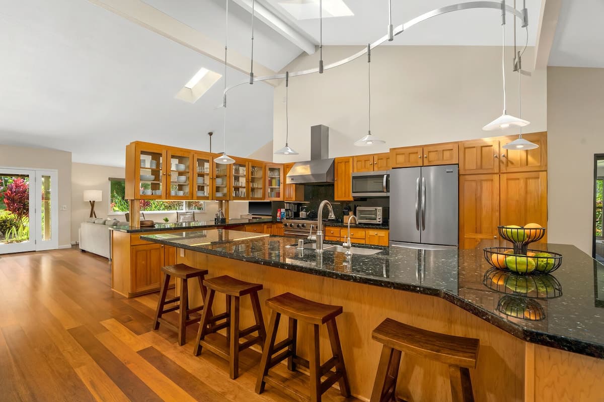 Home in Princeville · ★4.97 · 4 bedrooms · 6 beds · 2 private baths - Photo 5
