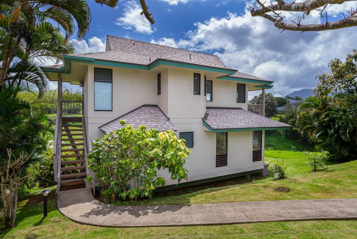 Condo in Princeville · ★5.0 · 2 bedrooms · 3 beds · 2.5 baths - Photo 5