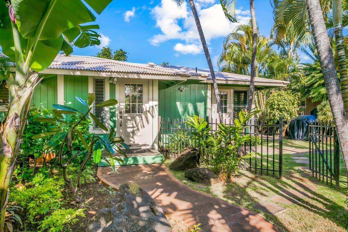 Home in Koloa · ★4.94 · 2 bedrooms · 3 beds · 1 bath - Photo 2