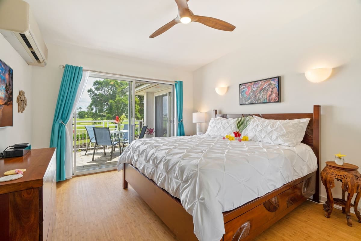 Condo in Princeville · ★4.93 · 2 bedrooms · 2 beds · 2 baths - Photo 5