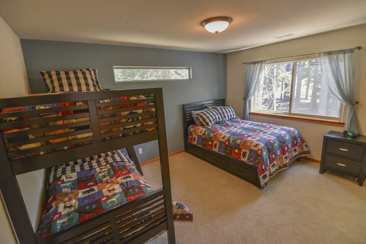 Kantor's Hideout Family Cabin with Hot Tub & Pool - Photo 4