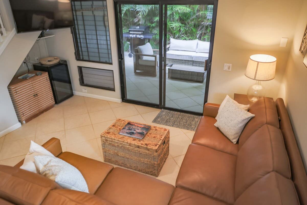Townhouse in Lahaina · ★4.95 · 3 bedrooms · 4 beds · 4 baths - Photo 5