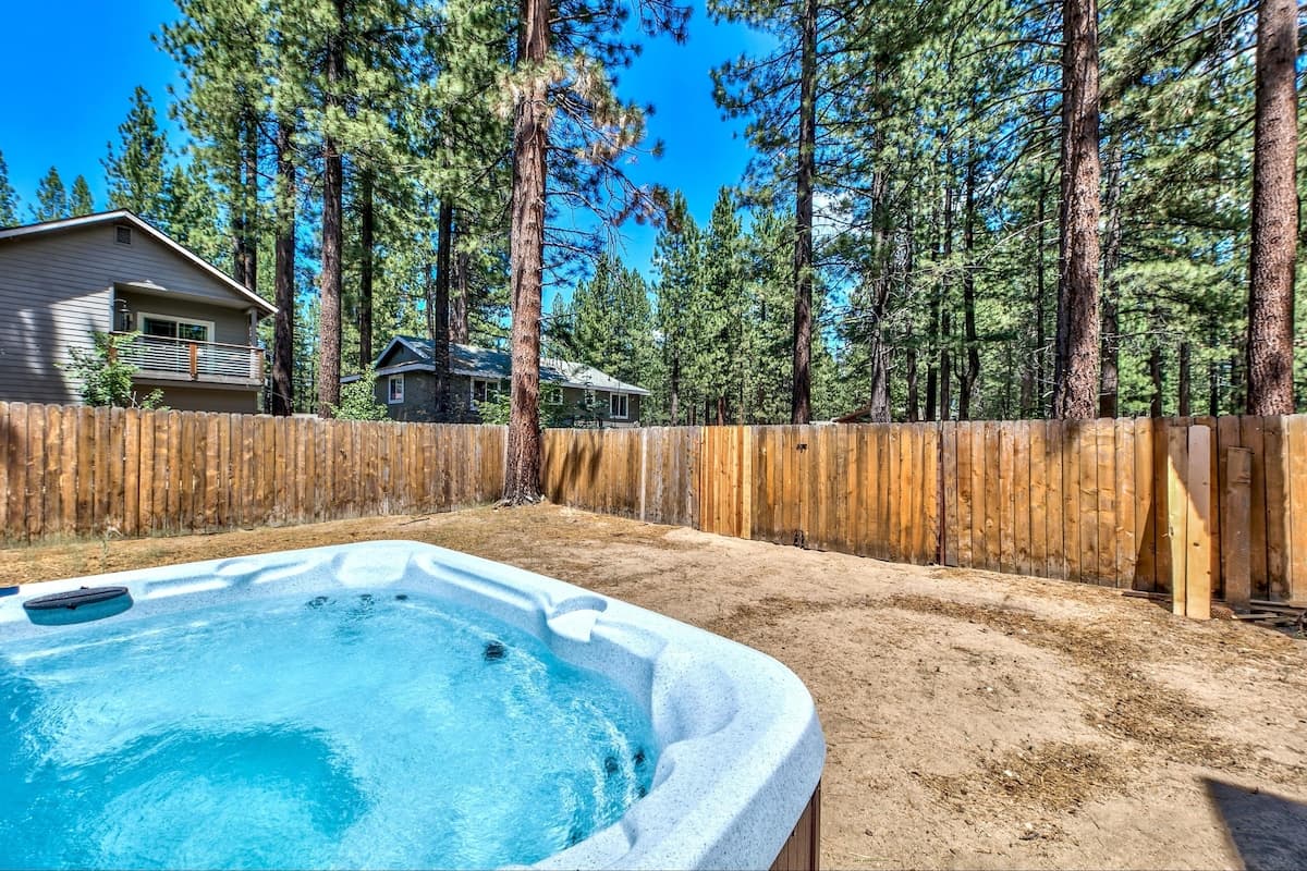 Golden Bear Tahoe Hot Tub, Games, Forest Views - Photo 1