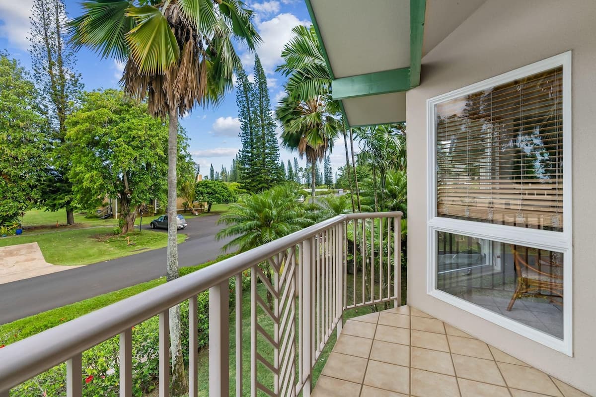 Condo in Princeville · ★4.62 · 3 bedrooms · 3 beds · 3 private baths - Photo 5