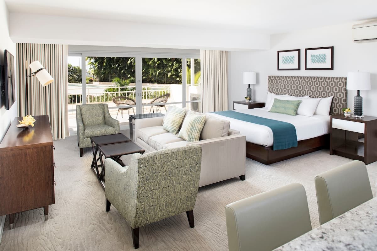Condo in Honolulu · ★5.0 · Studio · 2 beds · 1 shared bath - Photo 5