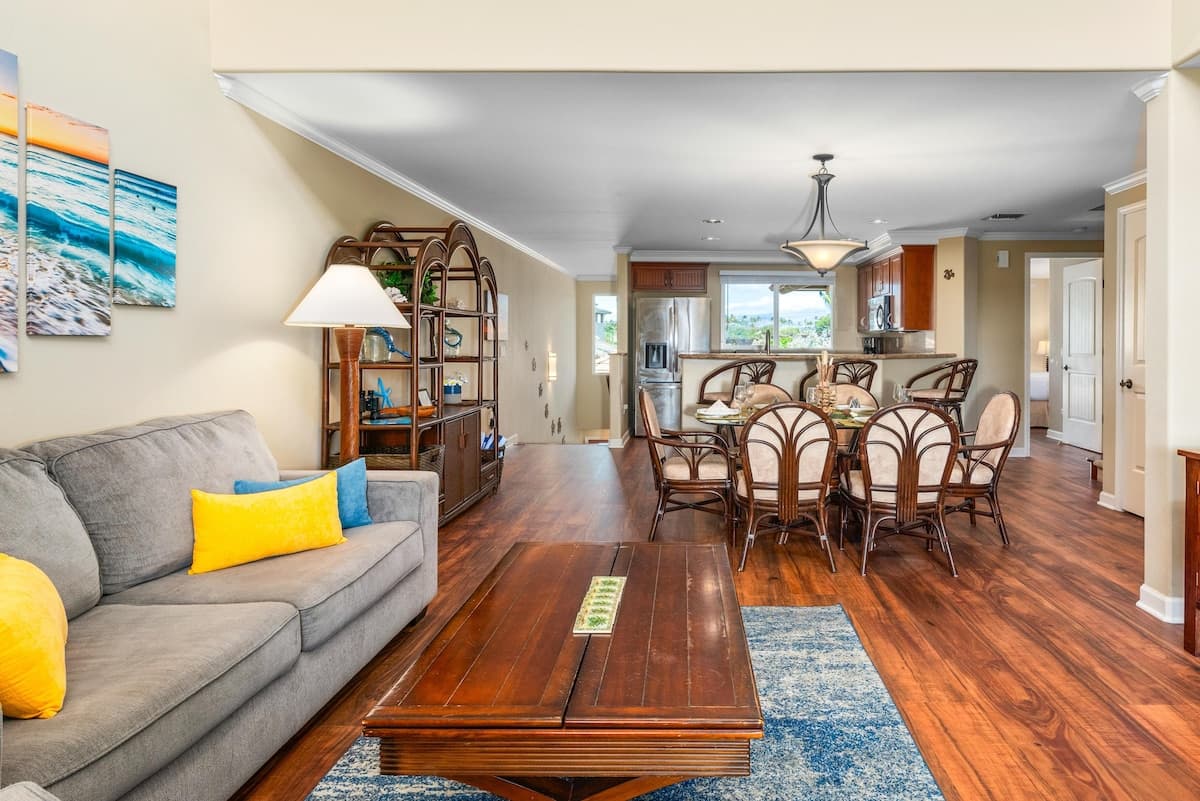 Townhouse in Waikoloa Beach Resort · ★4.73 · 2 bedrooms · 4 beds · 2 baths - Photo 4