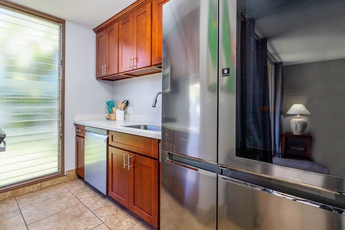 Condo in Kihei · ★4.45 · 1 bedroom · 2 beds · 1 bath - Photo 3