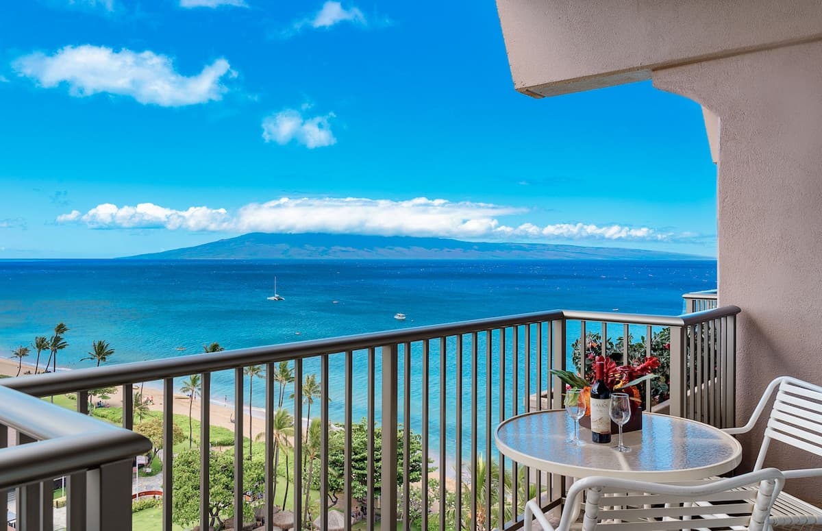 Condo in Lahaina · ★4.81 · Studio · 1 bed · 1 bath - Photo 1