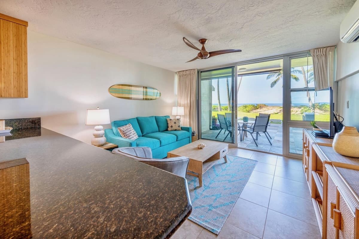 Condo in Kihei · ★4.96 · 1 bedroom · 2 beds · 1 private bath - Photo 4