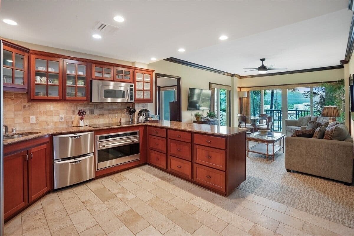 Condo in Kapaa · ★4.84 · 2 bedrooms · 3 beds · 3 baths - Photo 4