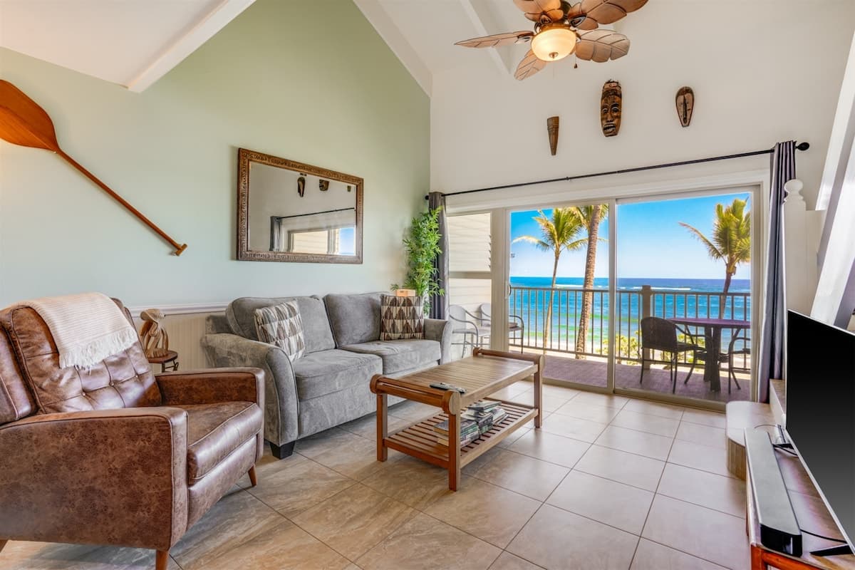 Condo in Kapaa · ★4.69 · 2 bedrooms · 3 beds · 2 shared baths - Photo 2