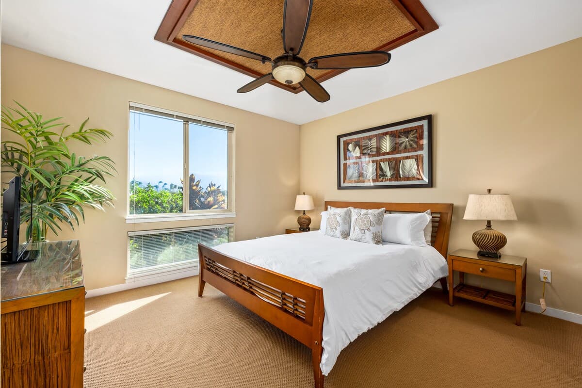 Condo in Waimea · ★4.83 · 2 bedrooms · 2 beds · 2 baths - Photo 2